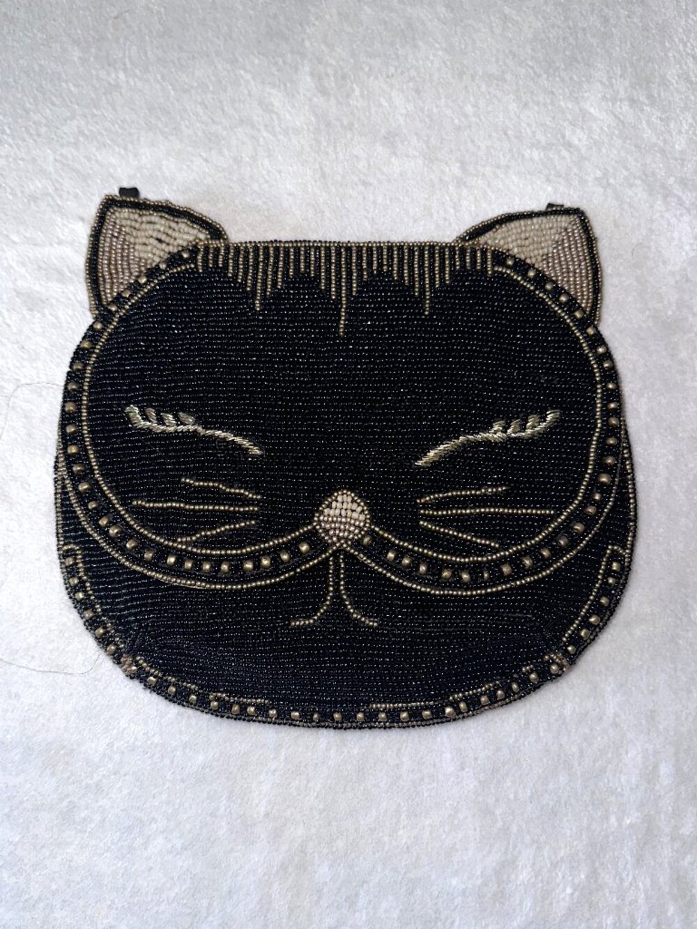 Mary Frances Whiskers Handcrafted Beaded cat - theme crossbody handbag